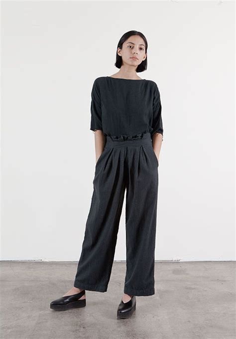 liliest | Japanese minimalist fashion, Minimalist fashion women, Scandi fashion