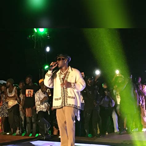 Watch Stonebwoy's first performance at '5th Dimension' mega album ...