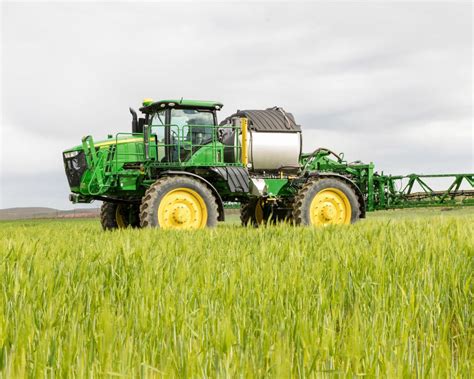 John Deere Unveils New Sprayers - Onion World