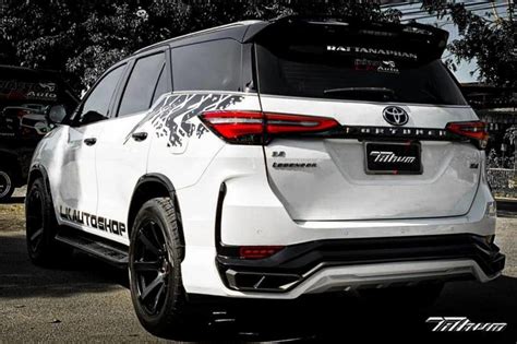 This Modified Toyota Fortuner Legender Looks Really Aggressive