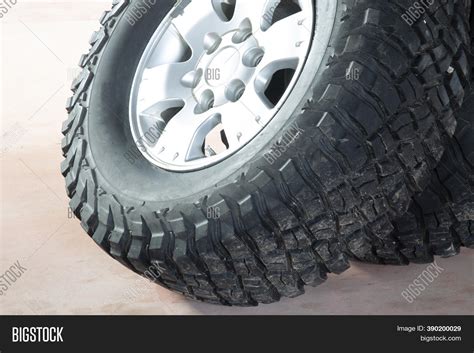 Off-road Mud Terrain Image & Photo (Free Trial) | Bigstock