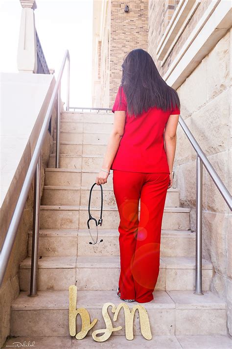 Texas Tech Nursing School- Graduation Photoshoot- Nurse ‍⚕️ Nursing Graduation Pictures, Nursing ...