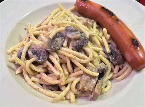 Spaetzle With Mushrooms in Cream Sauce Recipe