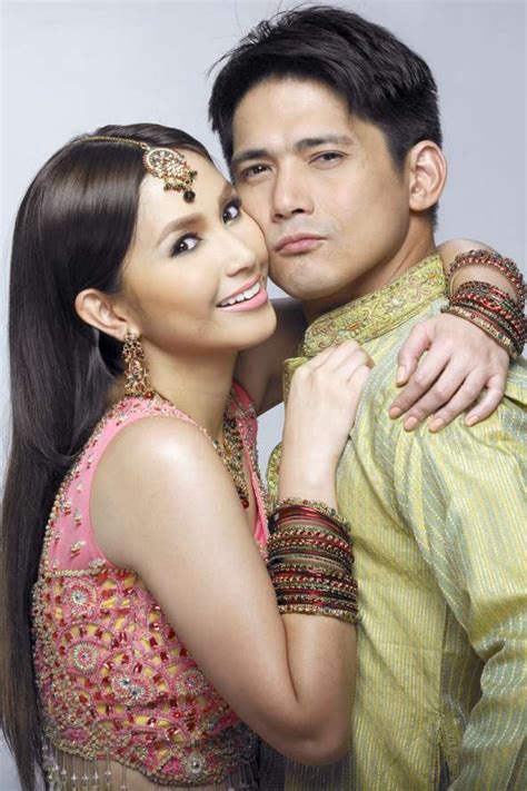 Mariel Rodriguez Doesn’t Want a Catholic Wedding Anymore | Starmometer