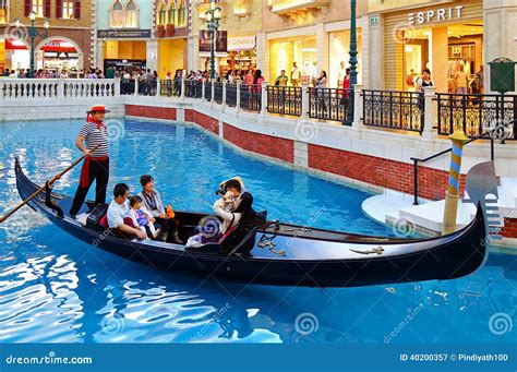 Gondola Ride at the Venetian Macau Editorial Photography - Image of ...