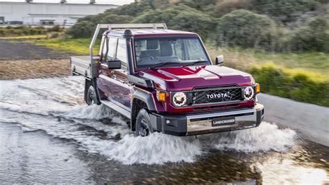 The Updated 2024 Toyota Land Cruiser 70 Pays Tribute To Its Roots - The ...