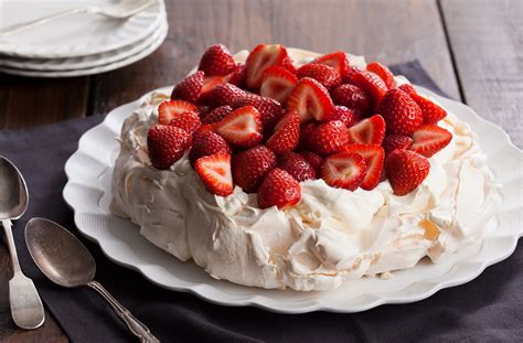 Pavlova Recipe | Pavlova Recipes | Tesco Real Food