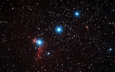 Hubble Orion's Belt |Orion's belt, three bright stars in a row. Hanging ...