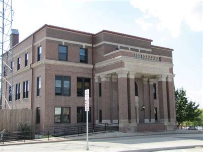 Osage County Courthouse - Linn, Missouri - Courthouses on Waymarking.com