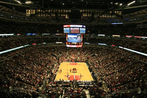 Chicago Bulls - United Center Guide | Basketball Tripper