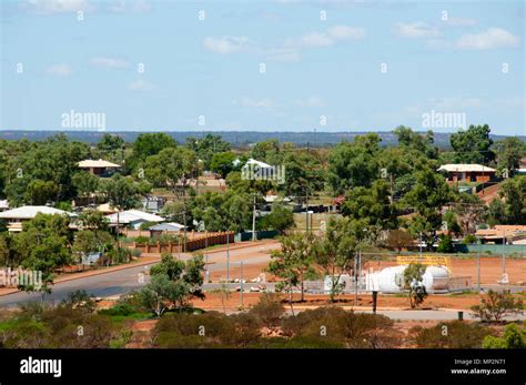 Meekatharra Town - Australia Stock Photo - Alamy