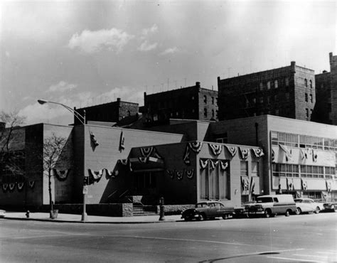 #NYHISTORYMONTH In its first decade, The Bronx Museum of the Arts was housed in the public ...