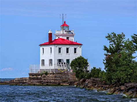 Fairport Harbor West Breakwater Lighthouse (1925) | Ohio | L… | Selector Jonathon Photography ...