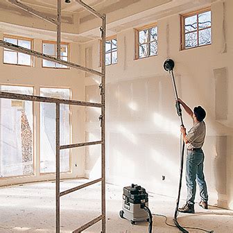 Sanding Walls - British Expats