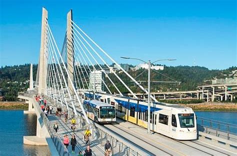 Portland launches light rail Orange Line - International Railway Journal