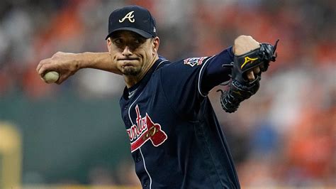 Braves' Charlie Morton exits World Series Game 1 with brutal leg injury | Fox News