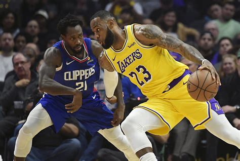 LeBron James Injury Update: Lakers Star Player Injured in the Clippers ...