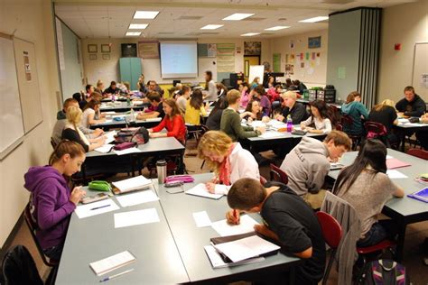 Growing concerns over large class sizes in Beaverton and Hillsboro schools - oregonlive.com