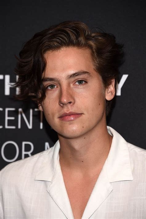 Breaking down the Riverdale season finale and obsessing over Cole Sprouse