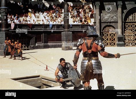 RUSSELL CROWE, GLADIATOR, 2000 Stock Photo - Alamy