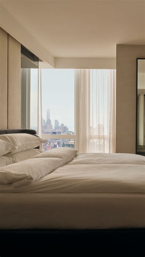 Equinox Hotel New York - Hotels in Heaven