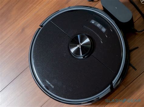 Roborock S6 MaxV Review: Smart Vacuuming And Mopping For A Price ...