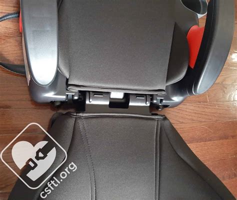 Britax Highpoint/Skyline 2-Stage Booster Review - Car Seats For The Littles