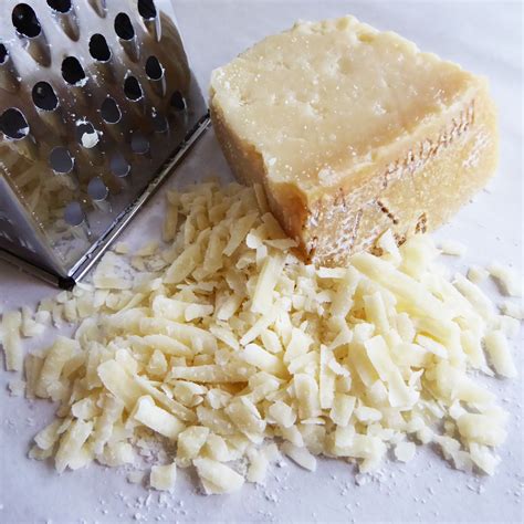 Isola Parmigiano Reggiano | Cheese | Hard Cheese | Isola Imports, Inc.