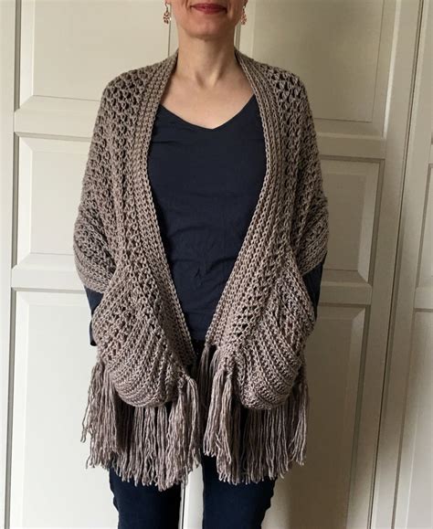 Designer Spotlight: The Best Knit & Crochet Pocket Shawl Patterns ...