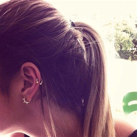 100+ Helix Piercing Ideas, Experiences and Piercing Information