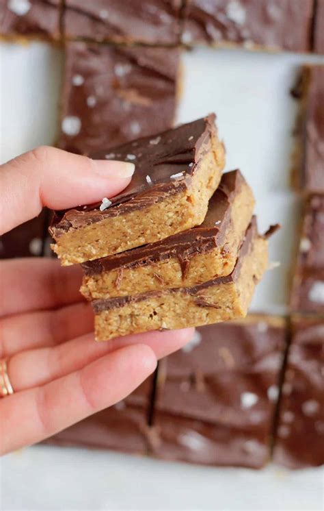 No Bake Chocolate Peanut Butter Bars | Healthy Chocolate Peanut Butter Bars