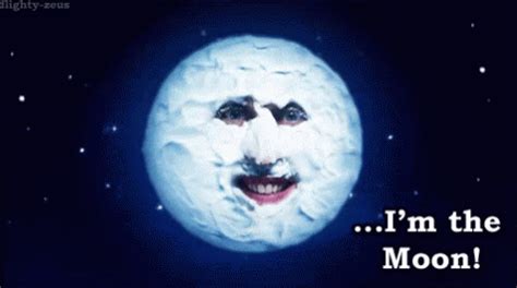 I'm The Moon GIF - Moon - Discover & Share GIFs