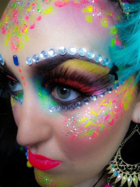 Carnival inspired makeup | Festival makeup, Makeup, Carnival