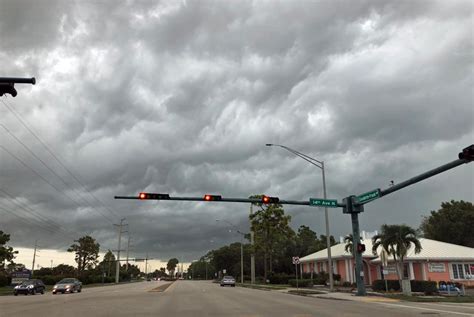 Rain clouds are still a nice sight in the afternoon in Naples – A GATOR ...