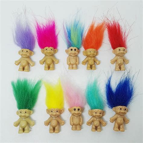 Troll Doll Family Members Dad Mum ... 90s Party Ideas, 90s Party Decorations, Mama Baby, Troll ...