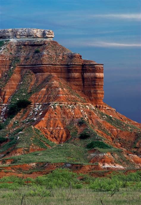 Gloss Mountain State Park, located in northwest Oklahoma an hour west of Enid | Paisaje ciudad ...