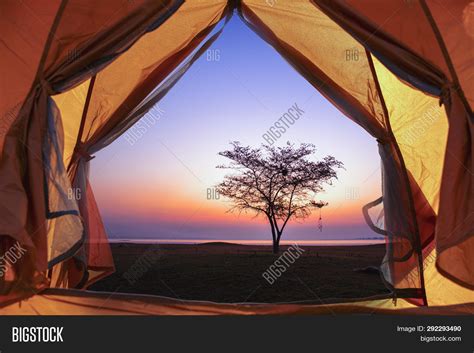 Travellers Rest On Image & Photo (Free Trial) | Bigstock