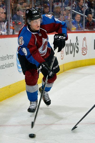 NHL -- Nathan MacKinnon has quickly become a pro - ESPN