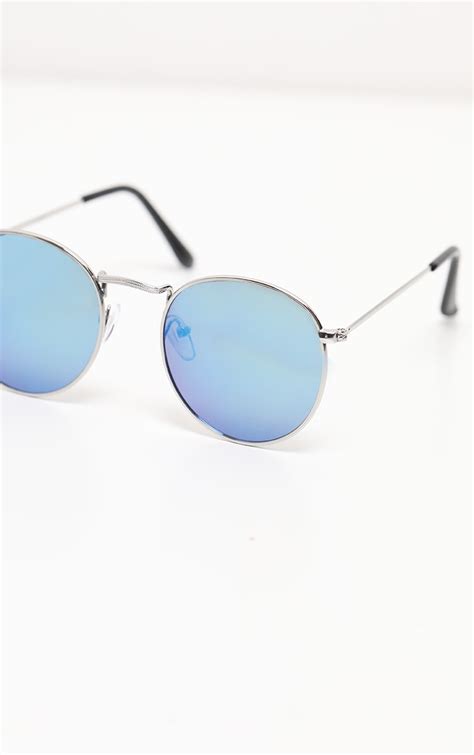 Blue Lens Silver Frame Round Retro Sunglasses | PrettyLittleThing IE