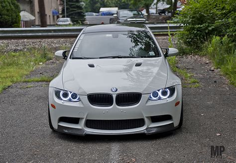 Angel Eyes for a 2011 E90 - babybmw.net