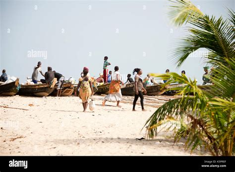 Kokrobite beach hi-res stock photography and images - Alamy