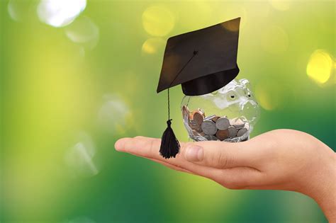 50 Best Scholarships for Education Majors