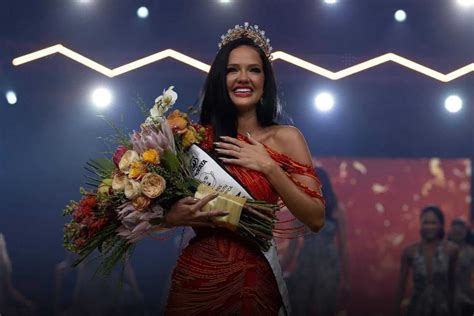 Natasha Joubert crowned Miss SA 2023: Here's what she wins - Swisher Post