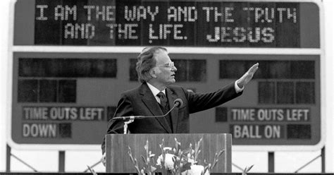 Billy Graham crusades wouldn't work today. Here's why