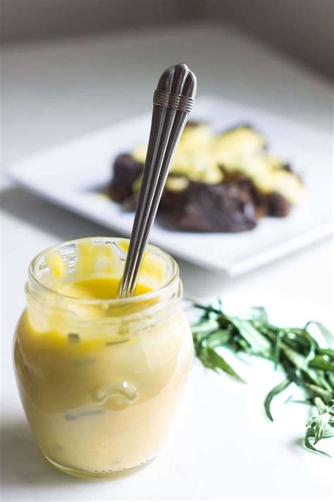 Béarnaise Sauce: A Creamy Tarragon Sauce | Recipe | Bearnaise sauce ...