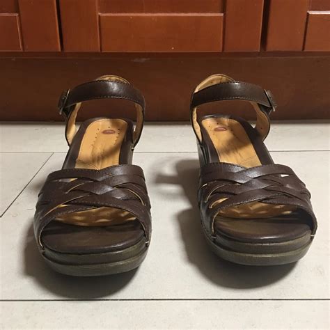 Clarks Women's Brown Sandals | Depop