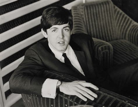 1 Song From The Beatles' 'White Album' Wasn't a Hit But Paul McCartney's Solo Version Was