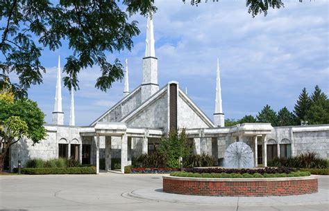 Chicago Illinois LDS Temple Photograph by David Kocherhans - Fine Art ...