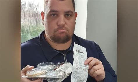 Asda mince pies 'ruined Christmas' for man in Stockport by Manchester ...