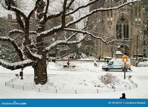 Winter New York City USA editorial photo. Image of america - 18163121